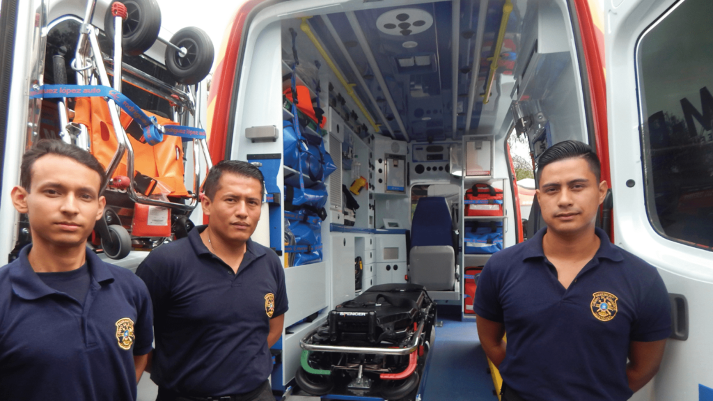 Allestimento Ambulanza con Paramedici